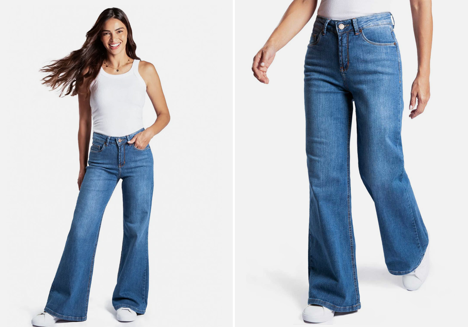 Mulher usando calça jeans flare, em pé, com blusa branca.