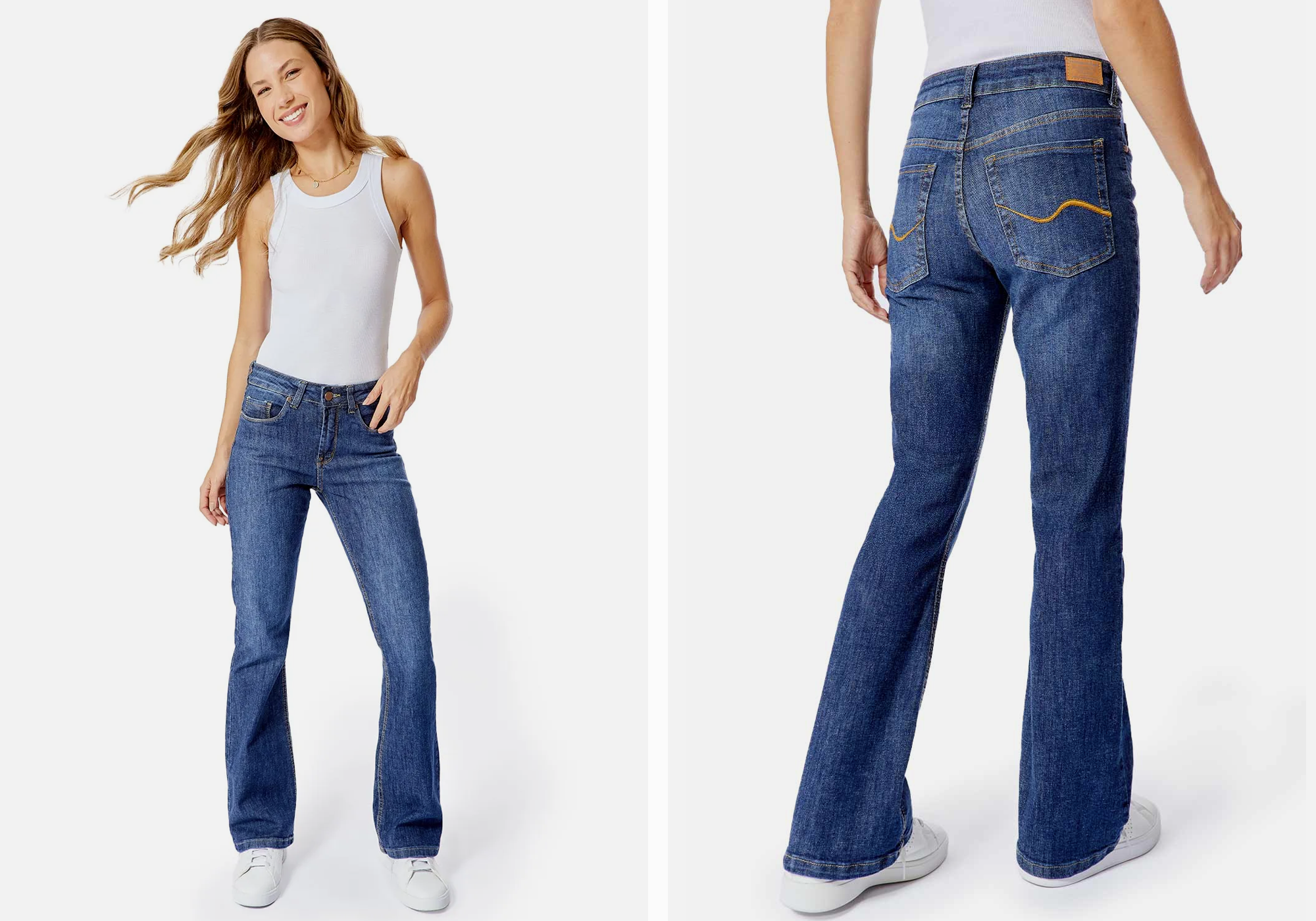 Modelo usando jeans flare e camiseta branca